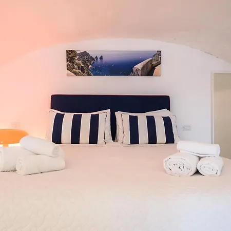A Fenestella Caprese - Vista Mare Apartment